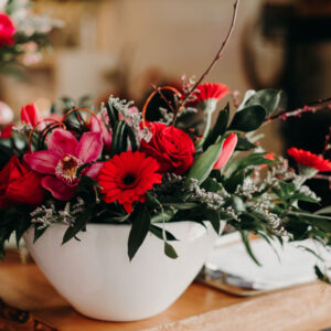 red flower arrangement for Valentine's Day, Parksville florist Petal and Kettle